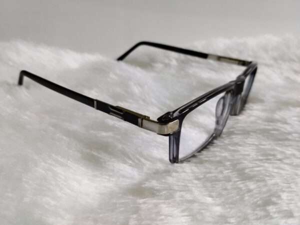 Sleek Black Eyewear - Image 3