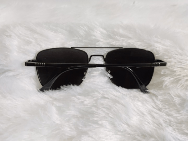 Bold Black Iconic - Image 5