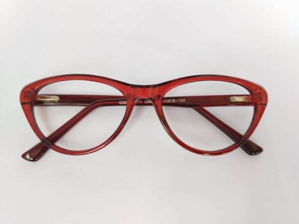 Brown Cat Eyeglasses with elegant cat-eye frame design
