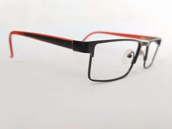 Black Red Metal Rectangle eyeglasses frame with sleek modern design
