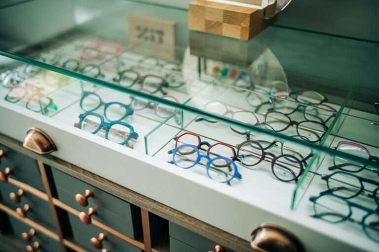 find wearing prescription glasses wrong way visionaryie.com