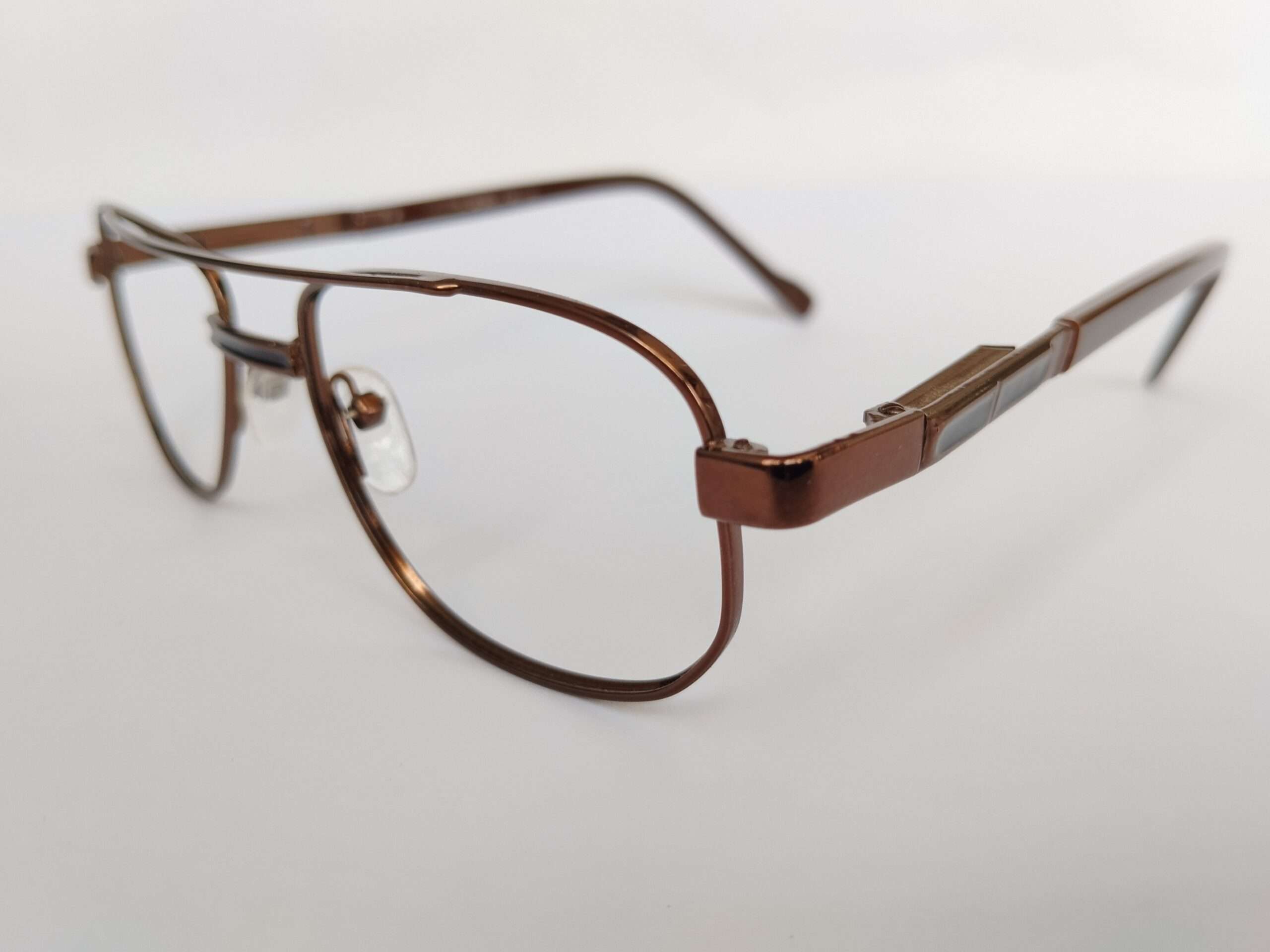 Brown Metal Aviator Reading Glasses featuring a classic aviator shape, warm brown metal frame, and clear magnifying lenses for daily reading comfort.