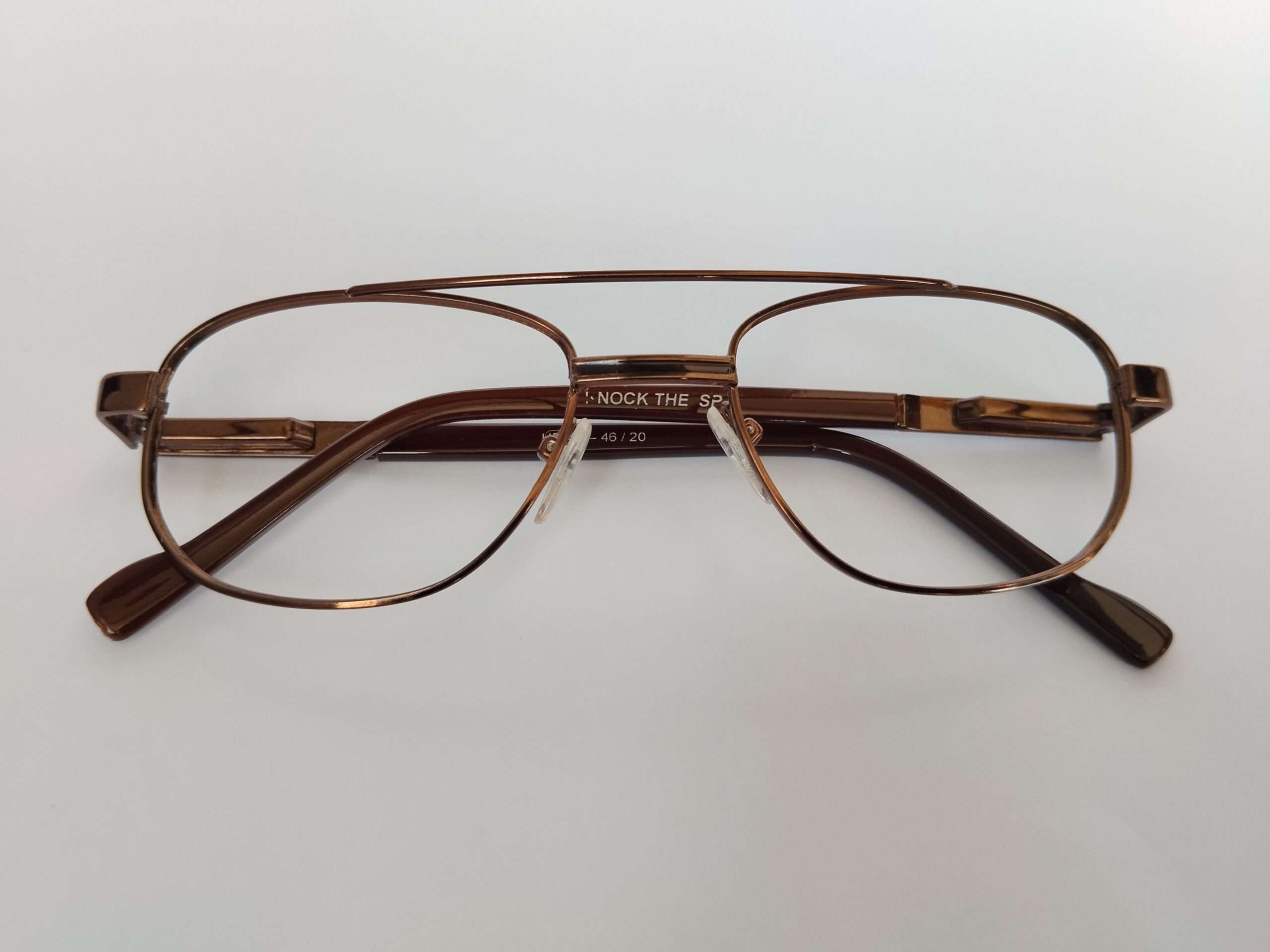 Brown Metal Aviator Reading Glasses featuring a classic aviator shape, warm brown metal frame, and clear magnifying lenses for daily reading comfort.