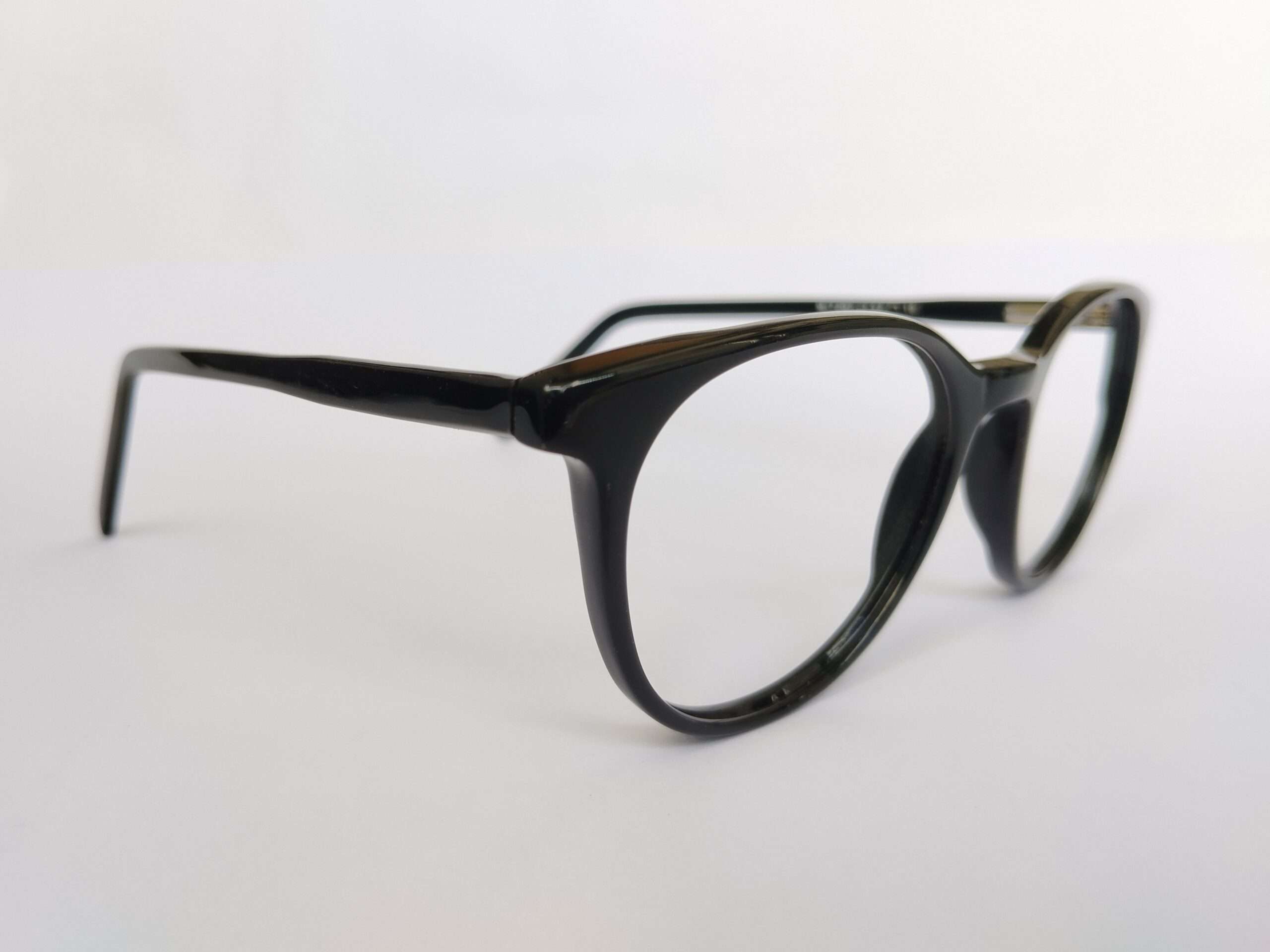 Black Oval Bifocal Reading Glasses with slim lightweight frame, classic oval shape, and precision lenses designed for comfortable daily reading.