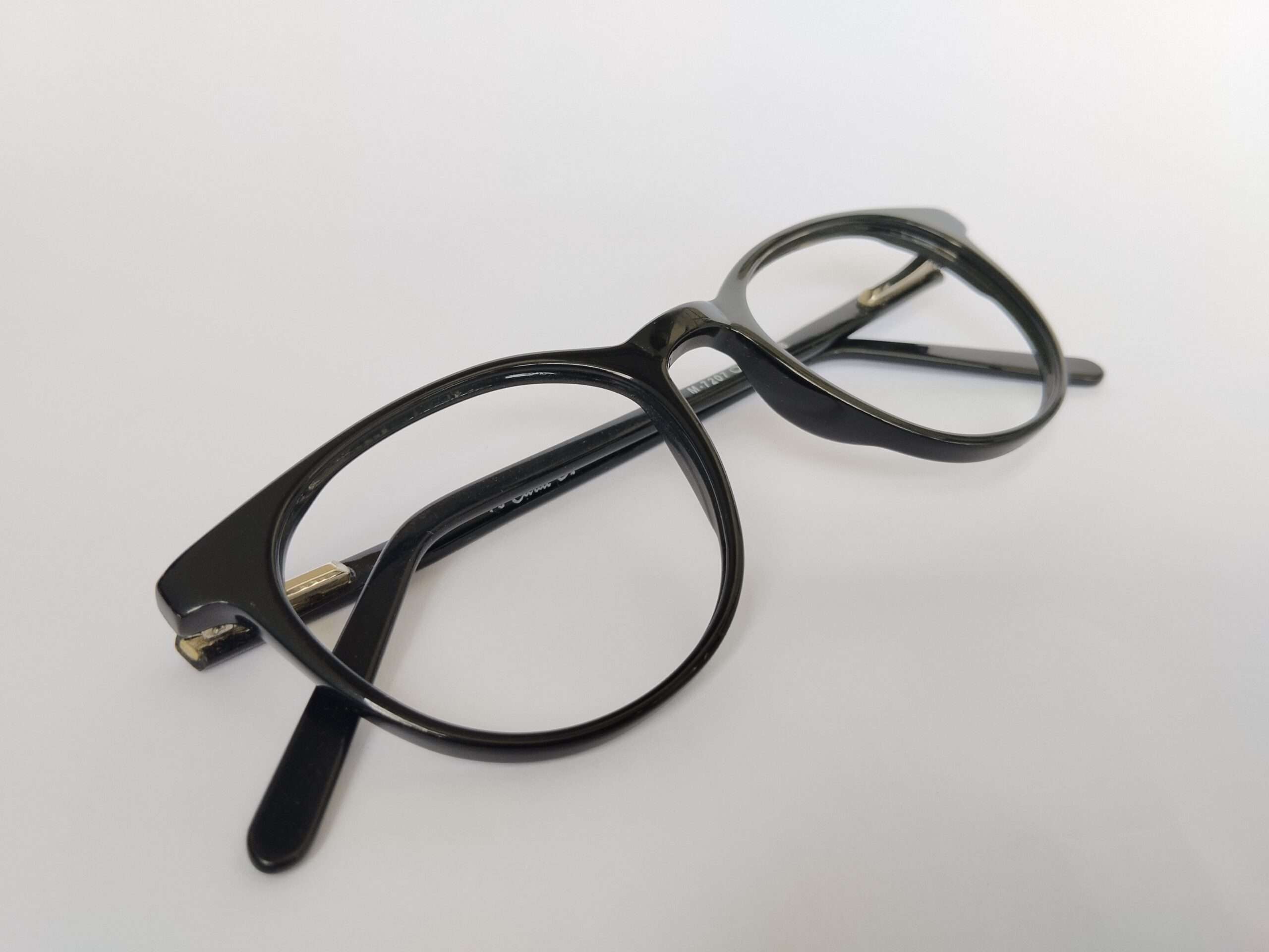 Black Oval Bifocal Reading Glasses with slim lightweight frame, classic oval shape, and precision lenses designed for comfortable daily reading.