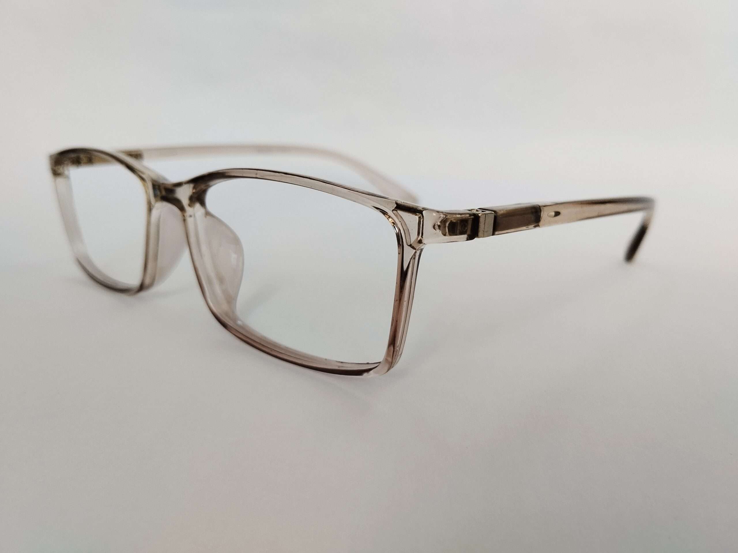 Grey rectangle reading glasses with modern lightweight design and smooth finish